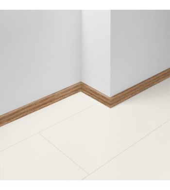 Lišta soklová Parador SL3 Orech D001 1745462 2200x16x40 mm