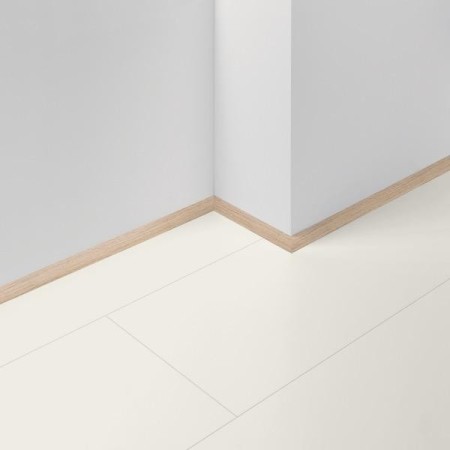 Lišta soklová Parador Ĺ tvrĹĄkruh Dub D041 1745523 2200x20x14 mm