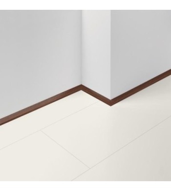 Lišta soklová Parador Ĺ tvrĹĄkruh Orech vlašskí˝ D001 1745273 2200x20x14 mm