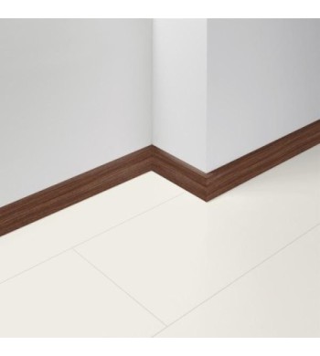 Lišta soklová Parador SL4 Orech vlašskí˝ D001 1745520 2200x19,5x60 mm